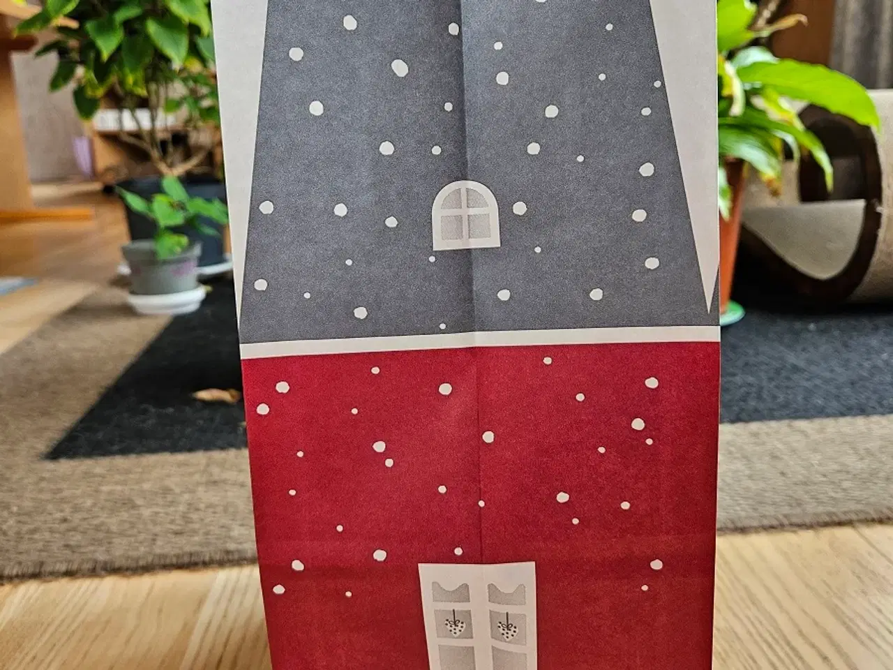 Billede 2 - Papir og plastposer med julemotiv