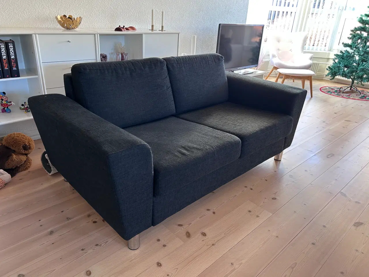 Billede 3 - 2 personers sofa sælges.