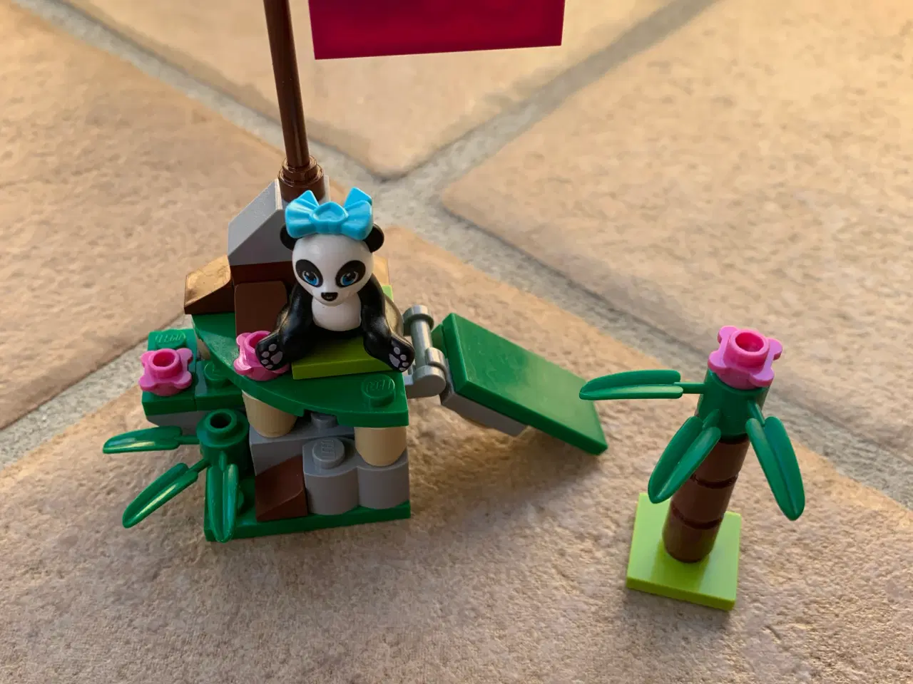 Billede 1 - Lego Friends 41049 Pandas Bamboo