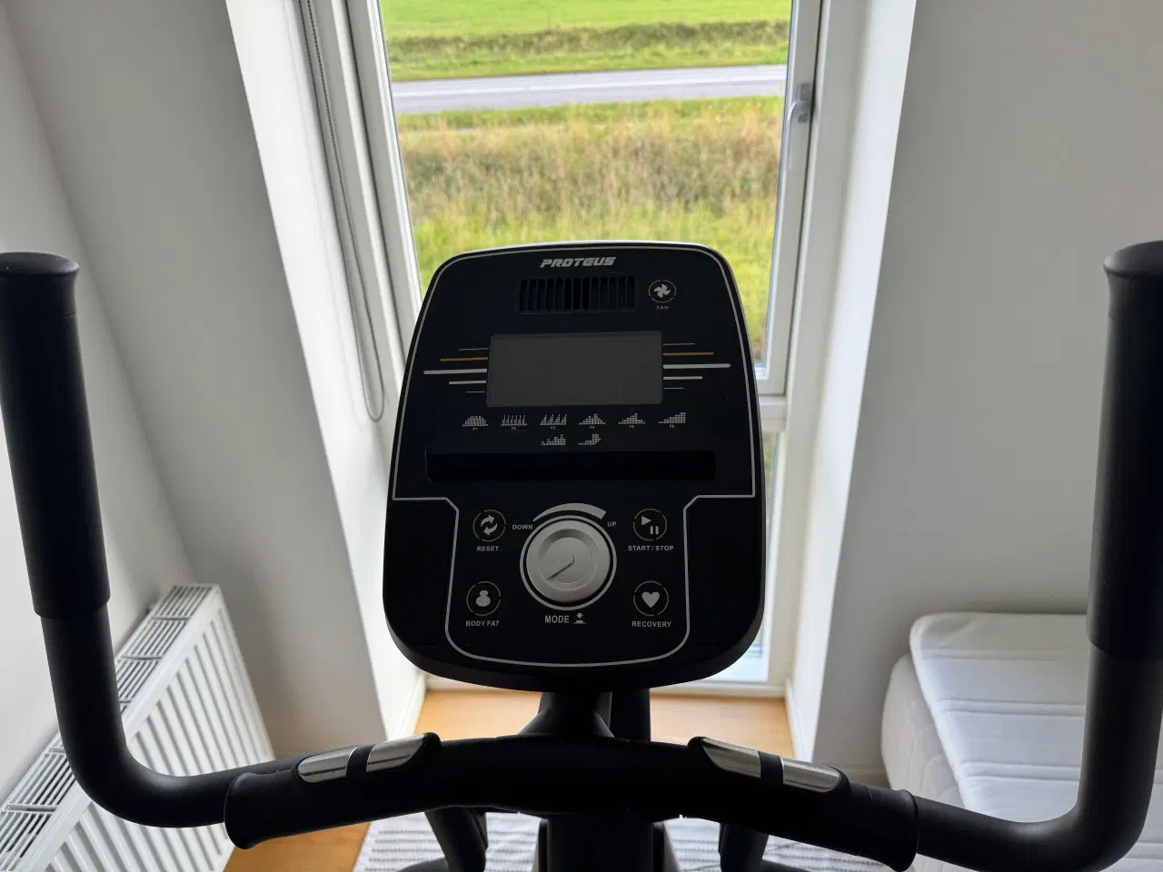 Billede 2 - Crosstrainer, professionel 