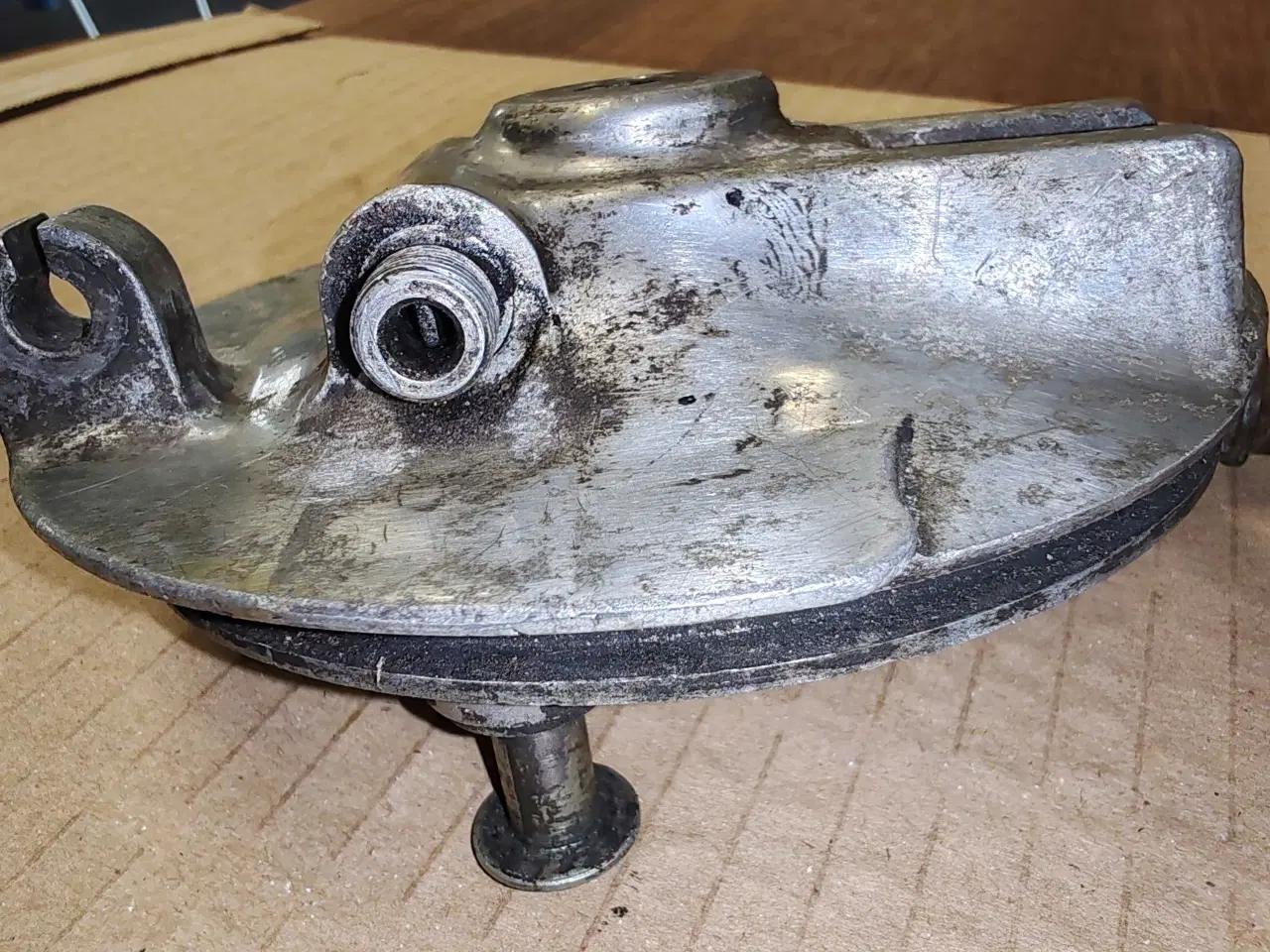 Billede 4 - Honda cd50 bremseplade