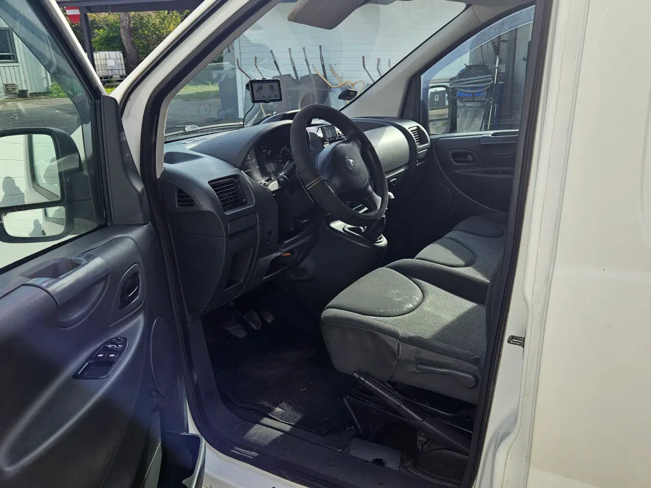 Billede 12 - Peugeot Expert Kassevogn