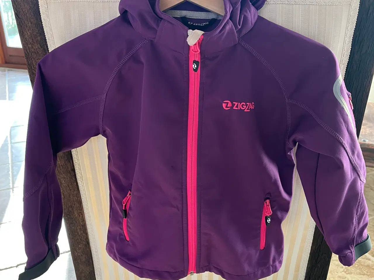 Billede 1 - Jakke, windbreaker Zig Zag str 110, 5 år