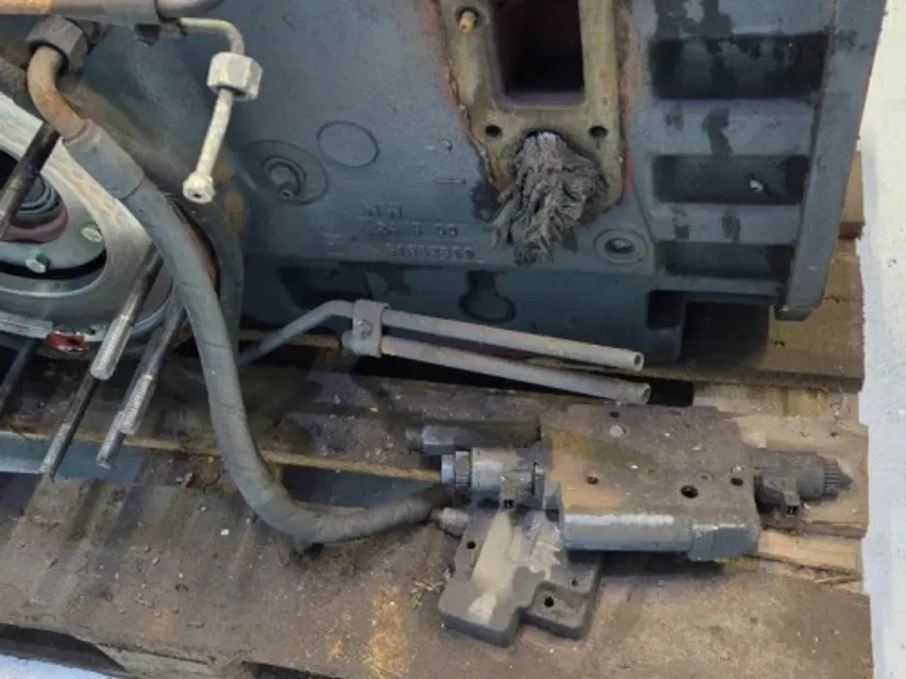 Billede 17 - New Holland TM165 Bagtøj 5186286