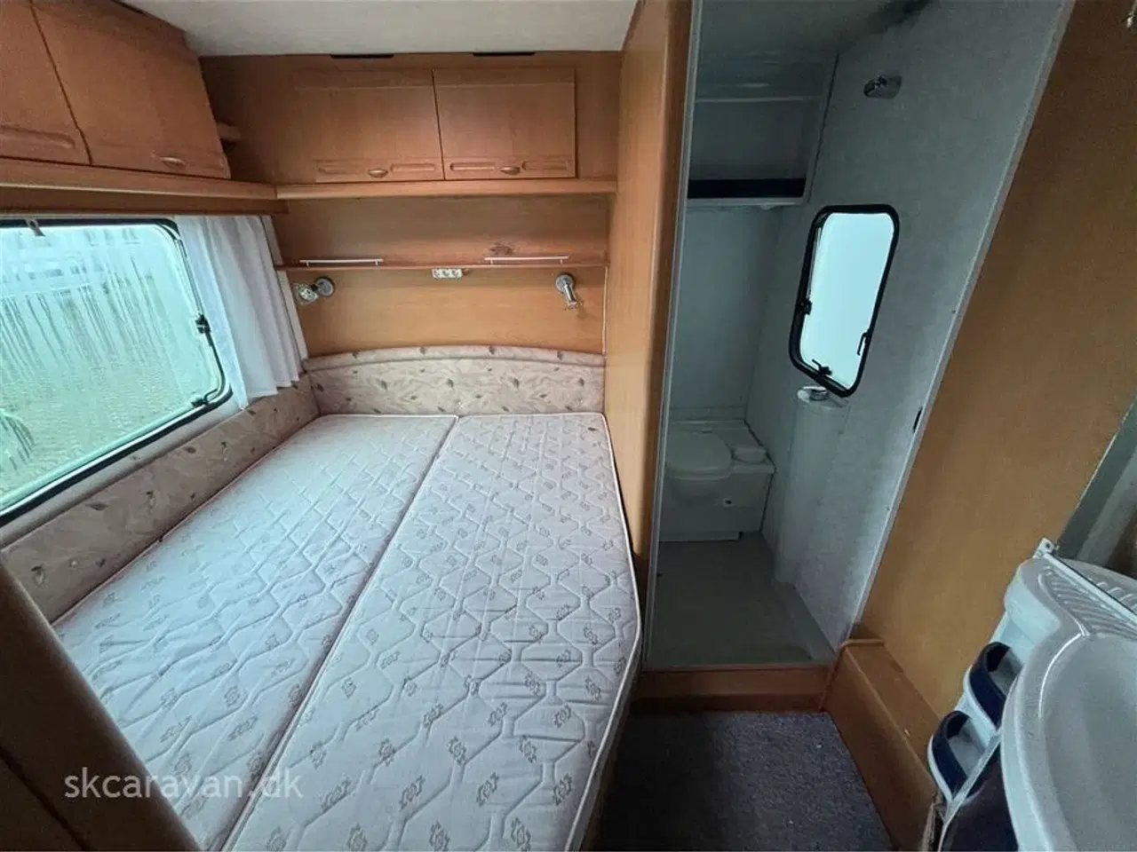 Billede 3 - 1999 - Adria Unica 462 PH   Pæn og velholdt campingvogn