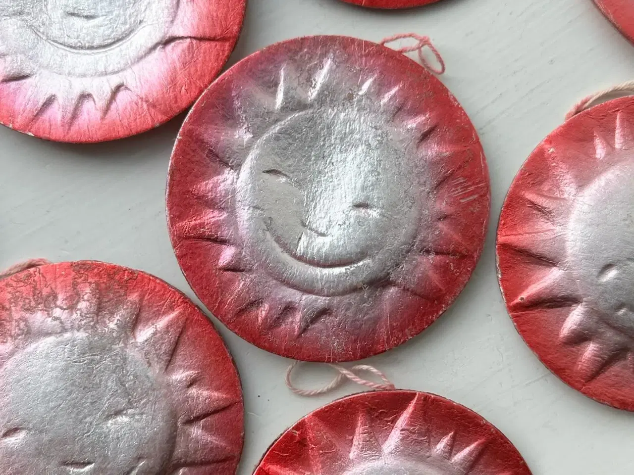 Billede 7 - Sovjetisk pappynt, sol, pr stk