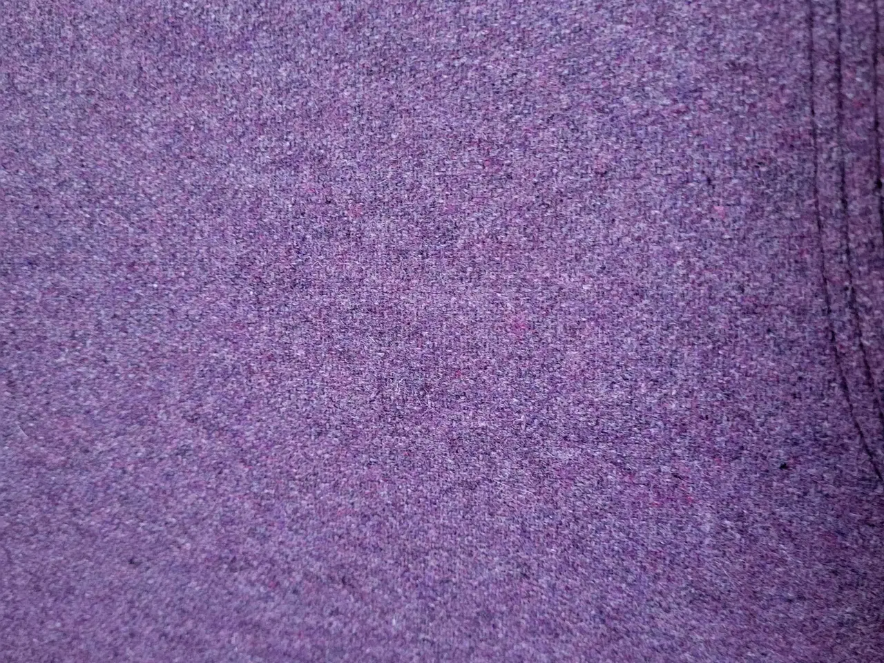 Billede 9 - Alma Softline sofabord/skammel, siddepude medfølge