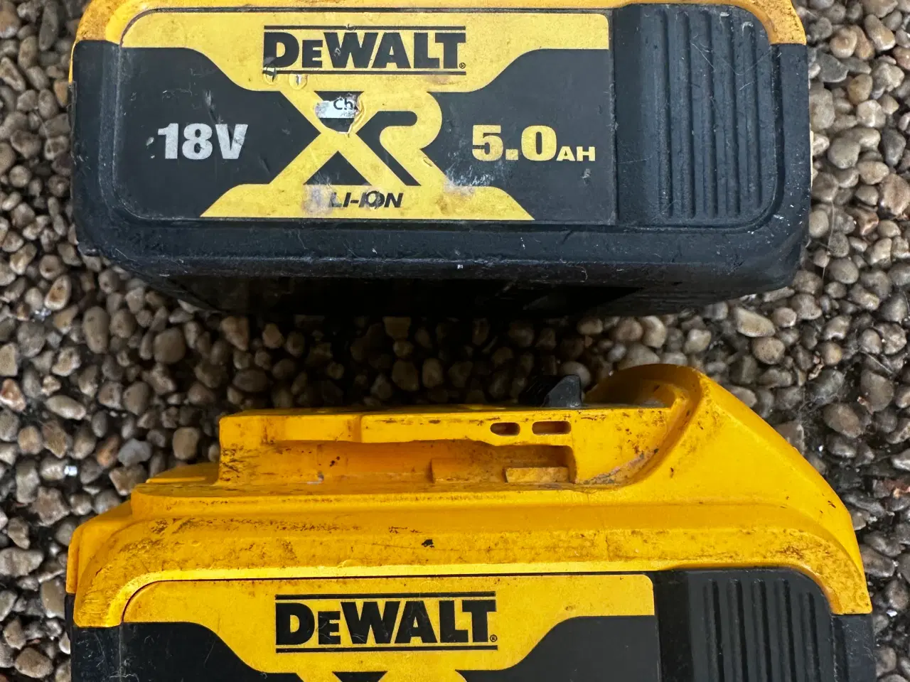 Billede 3 - DeWalt DCD100 Boremaskine 18V Sort Gul 5.0Ah
