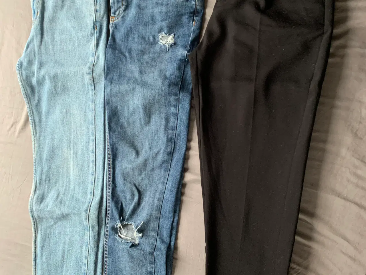 Billede 1 - 3 par bukser - som nye