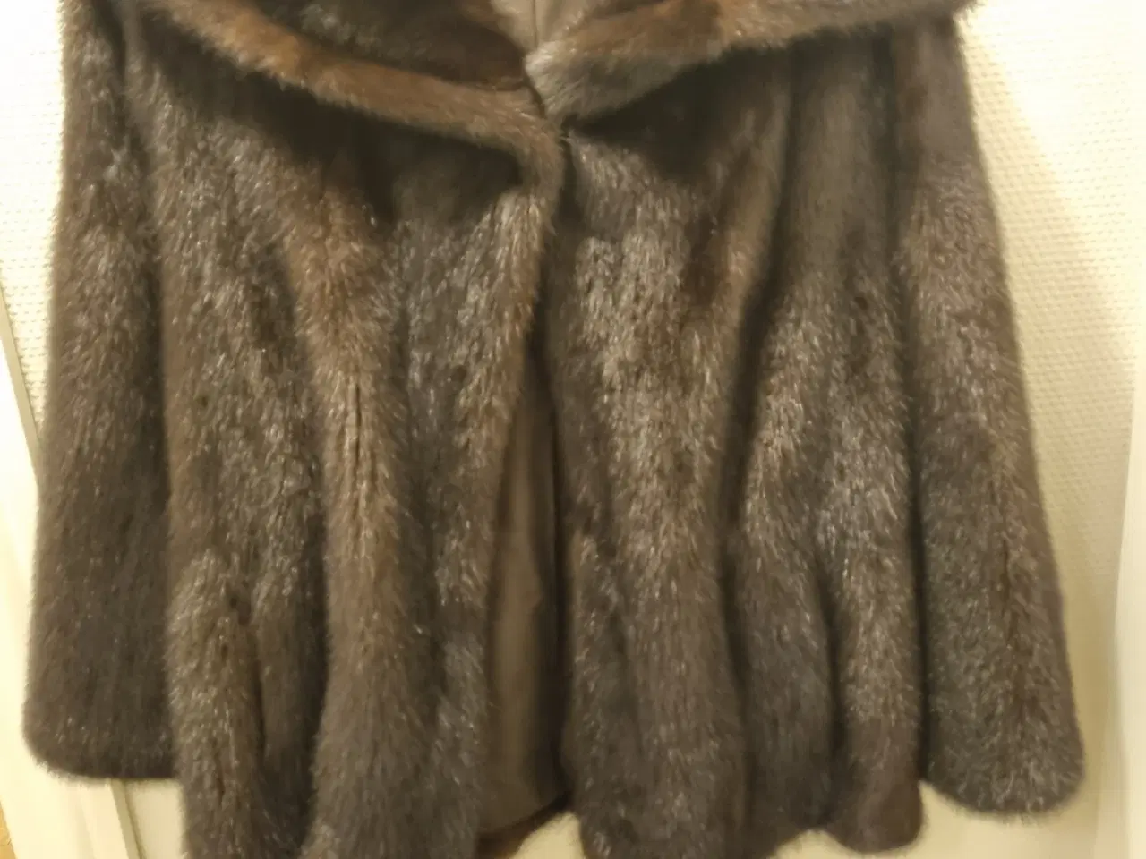 Billede 2 - Minkpels størrelse 38 - 42