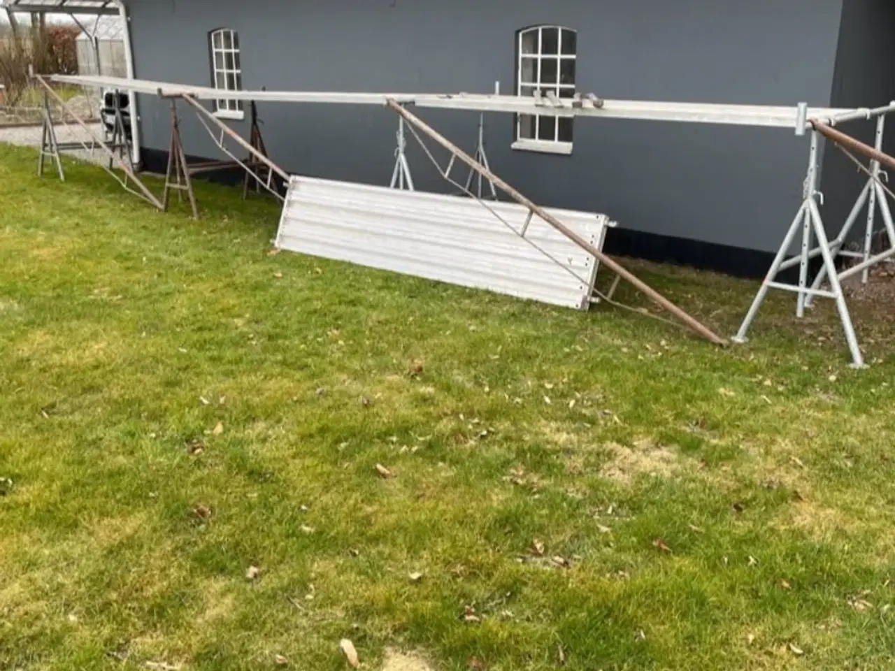 Billede 8 - Stillads 4 jumbo bukke 4 x Aludæk (305x60cm)