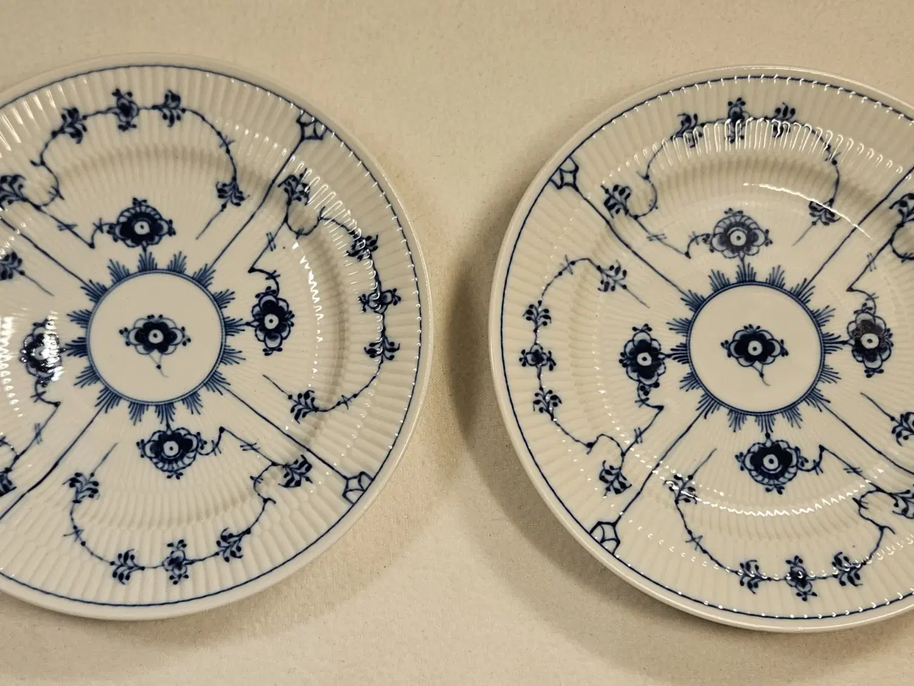 Billede 7 - ROYAL COPENHAGEN MUSSEL, FROKOST TALLERKENER 1/178