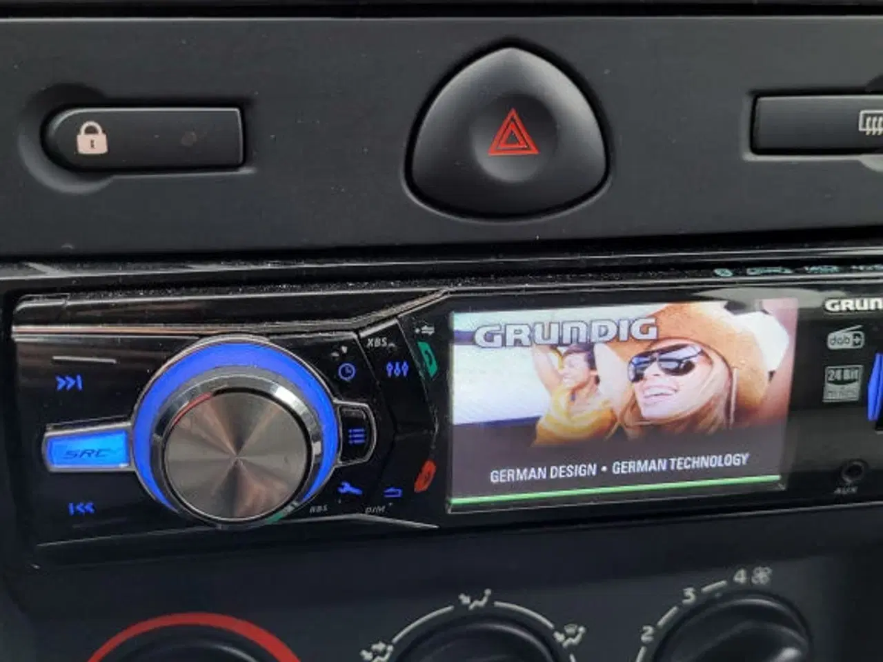 Billede 9 - Økobil: Renault Clio 1.2i, flot stand!