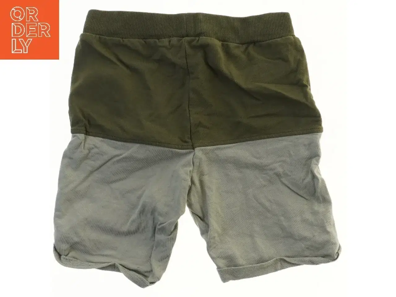 Billede 2 - Børne shorts med tekst fra Name It (str. 104)