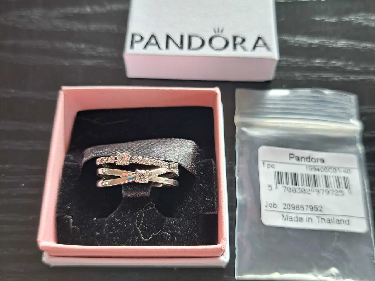 Billede 4 - Pandora Funkende Tredobbelt Båndring