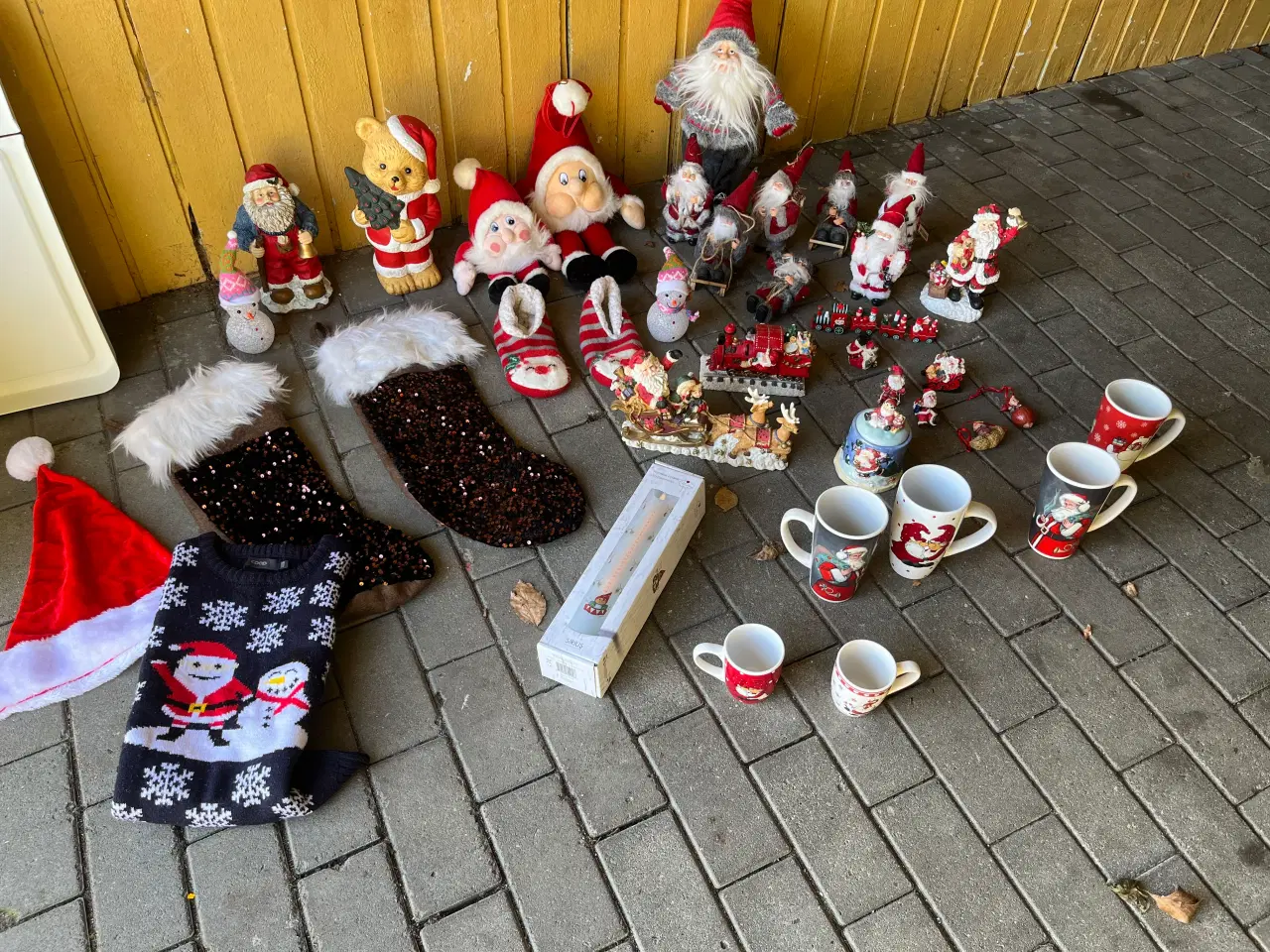 Billede 1 - Julepynt.  