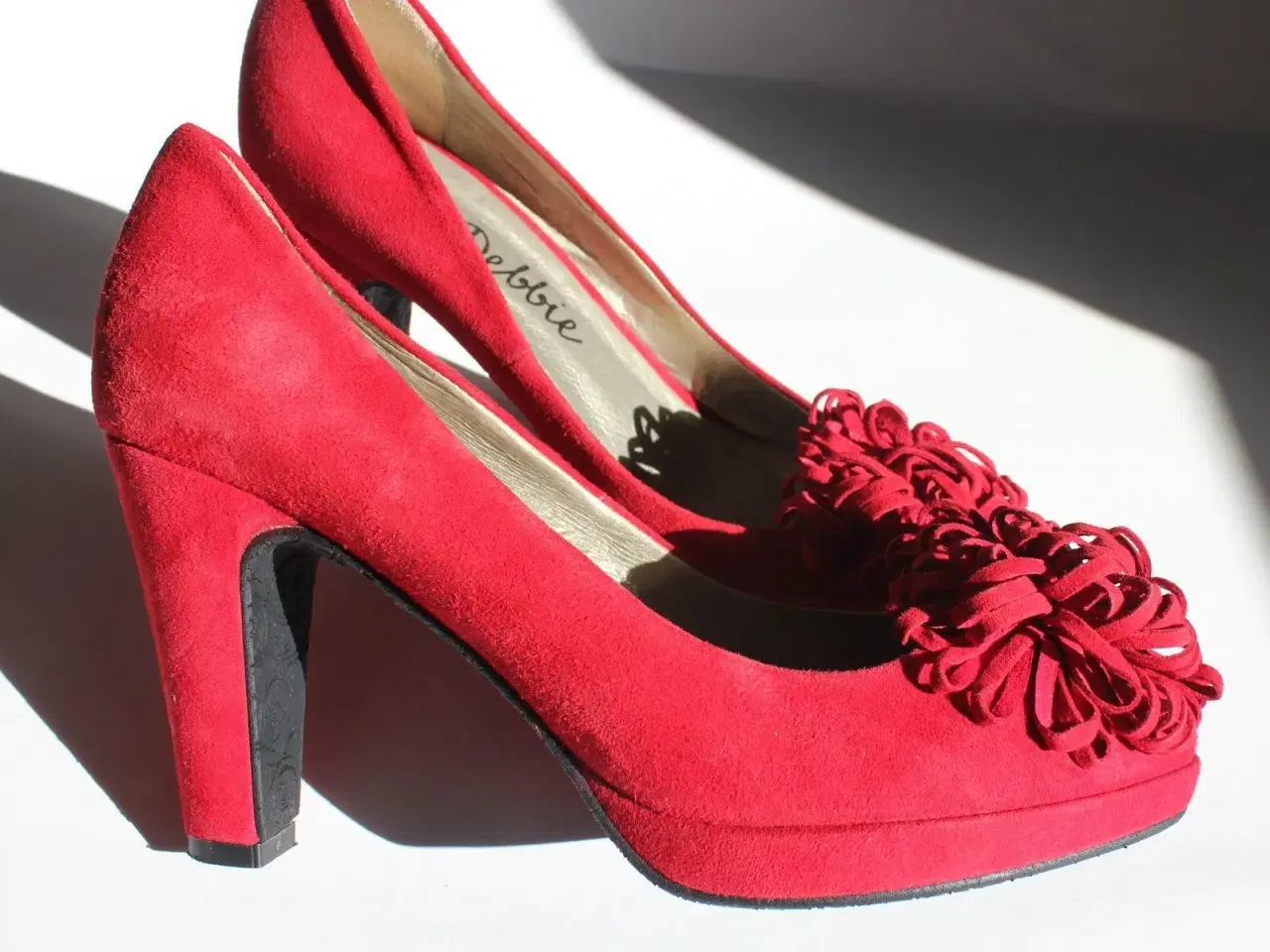 Billede 2 - Debbie ruskinds heels, str 36