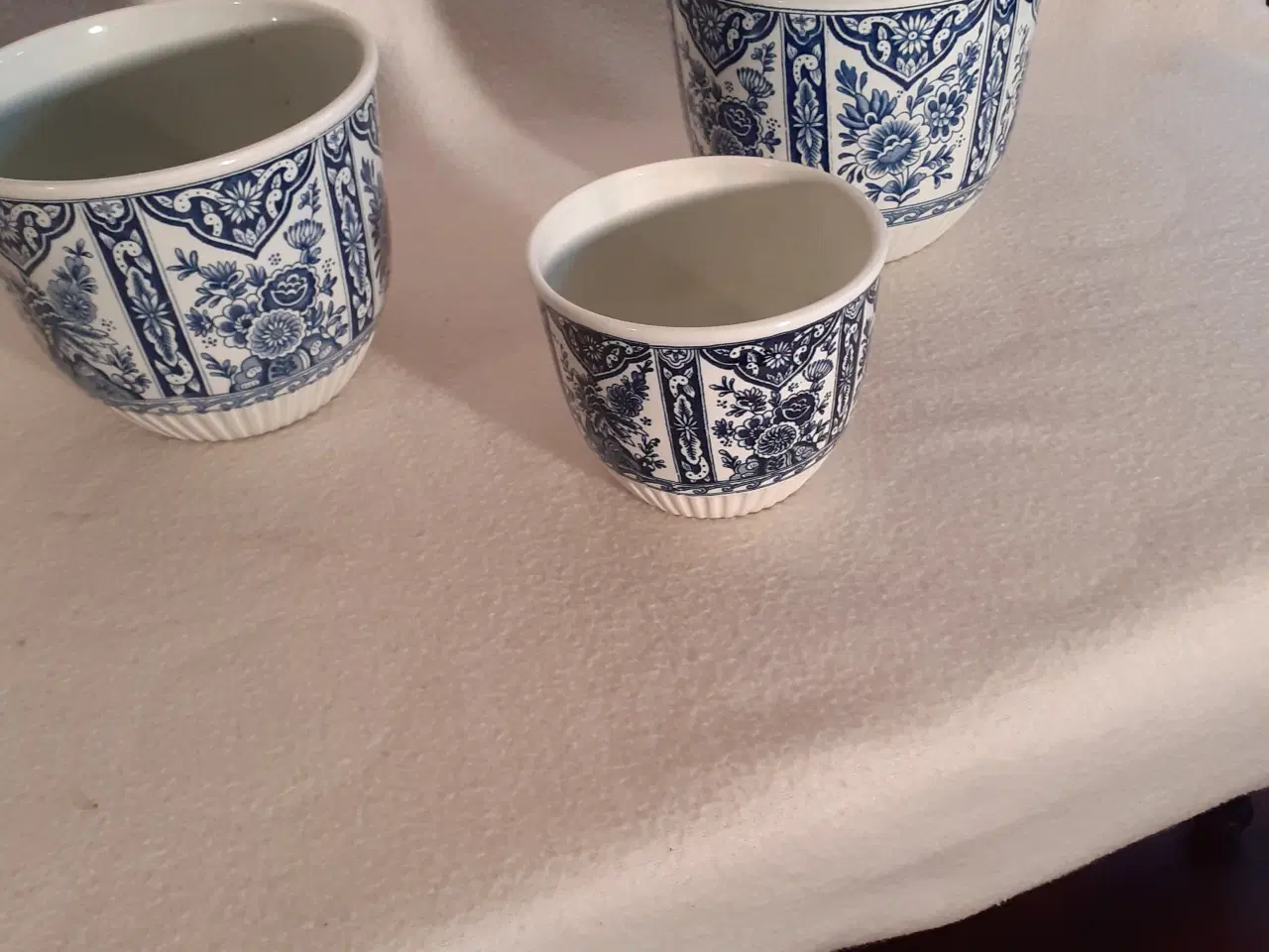 Billede 1 - Delfts urtepotte skjulere