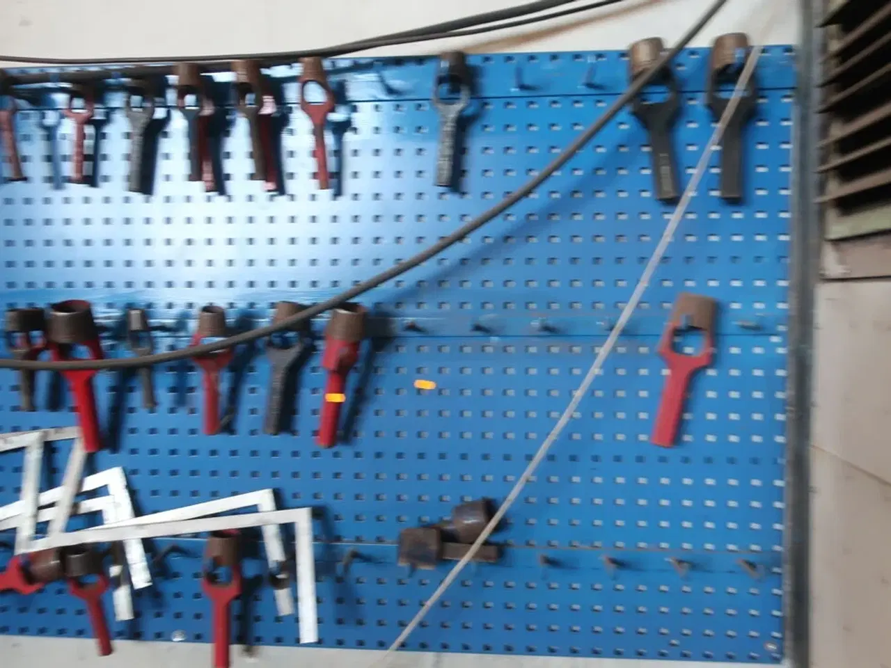 Billede 3 - Værktøjstavle med div. Værktøj