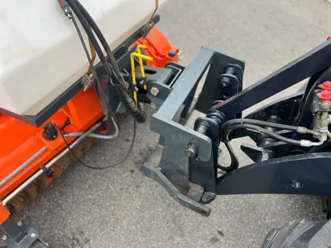 Billede 6 - ModernTech ZML180 kost / Giant skifte