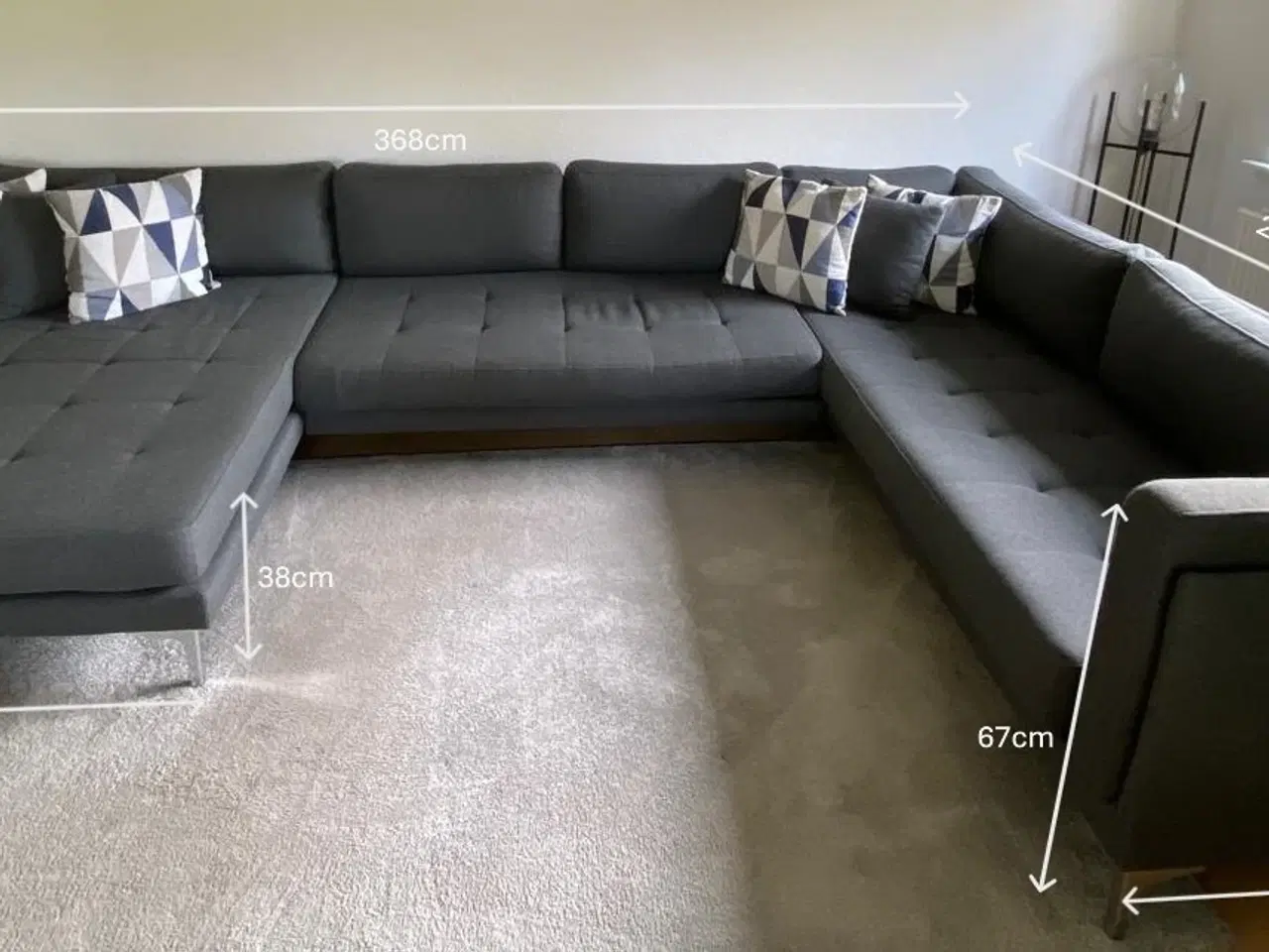 Billede 2 - 'U' Shaped Grey Sofa 