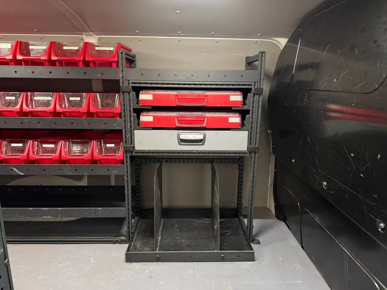 Billede 8 - VW Transporter 2,0 TDi 102 Kassevogn kort