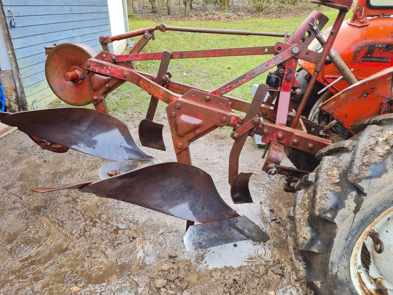 Billede 1 - Plov 2 furet 12" købes