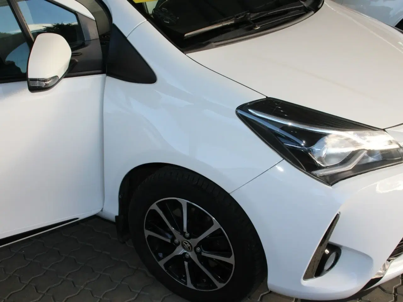 Billede 13 - Toyota Yaris 1,5 VVT-iE T2 Premium