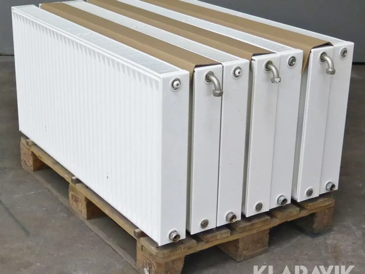 Billede 1 - Radiator Rio 130x55x10 centimeter 7 styk