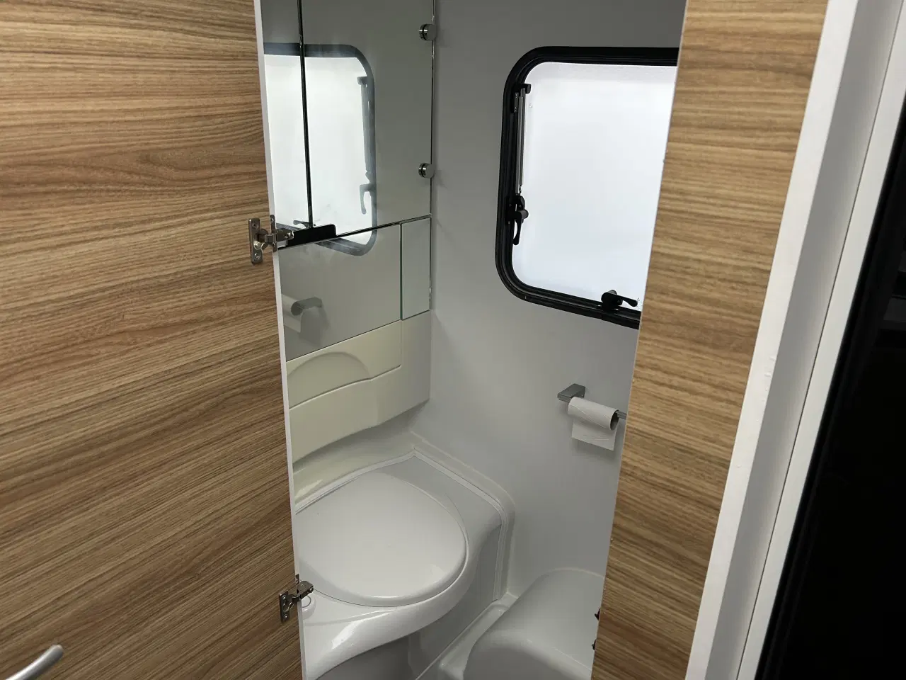 Billede 7 - Super flot og velholdt Adria