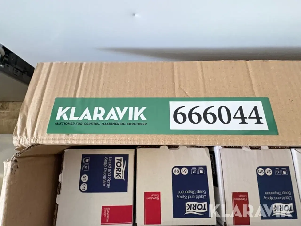 Billede 10 - Vaske og sæbe dispensere Tork mm 3 vaske 8 dispensere