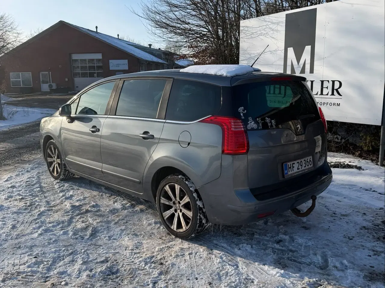 Billede 3 - pæn og økonomisk peguet 5008