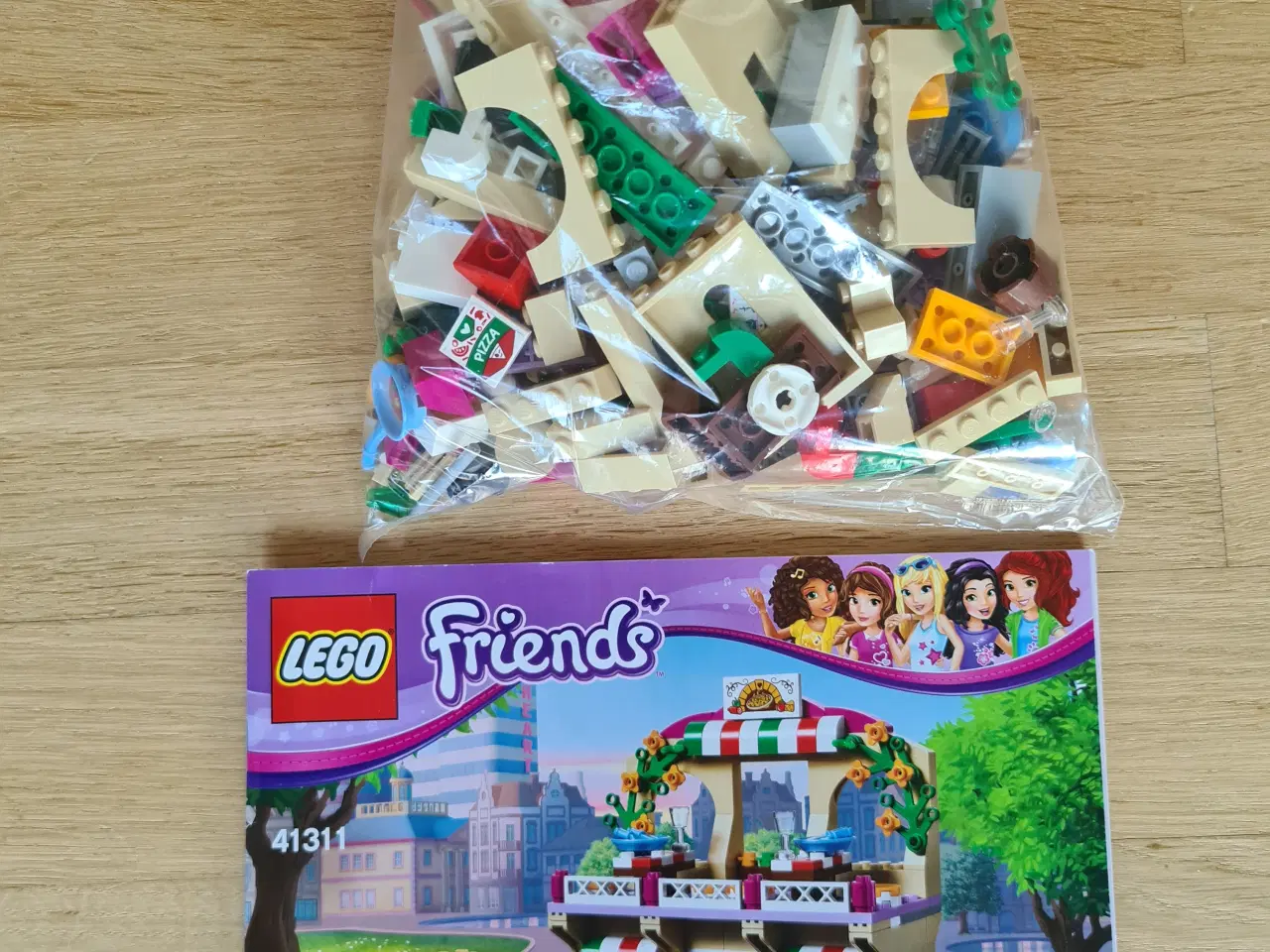 Billede 5 - LEGO Friends 41311 Heartlake pizzeria