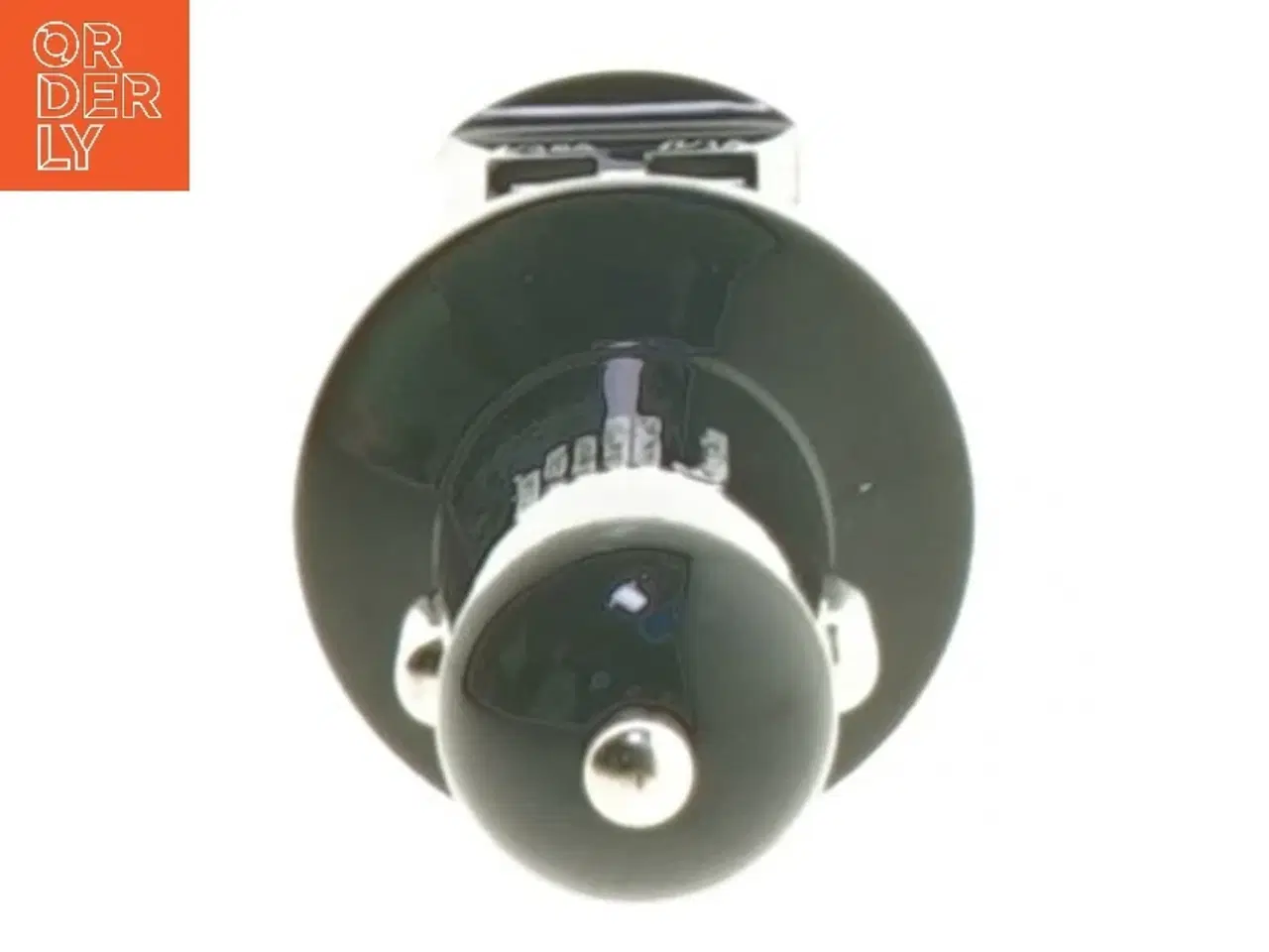 Billede 2 - Biloplader med dobbelt USB-port fra Mobiline (str. 9 cm)