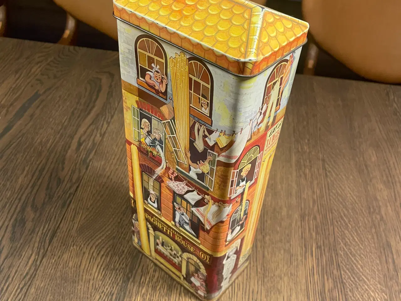 Billede 3 - Vintage Spaghetti House blikdåse.