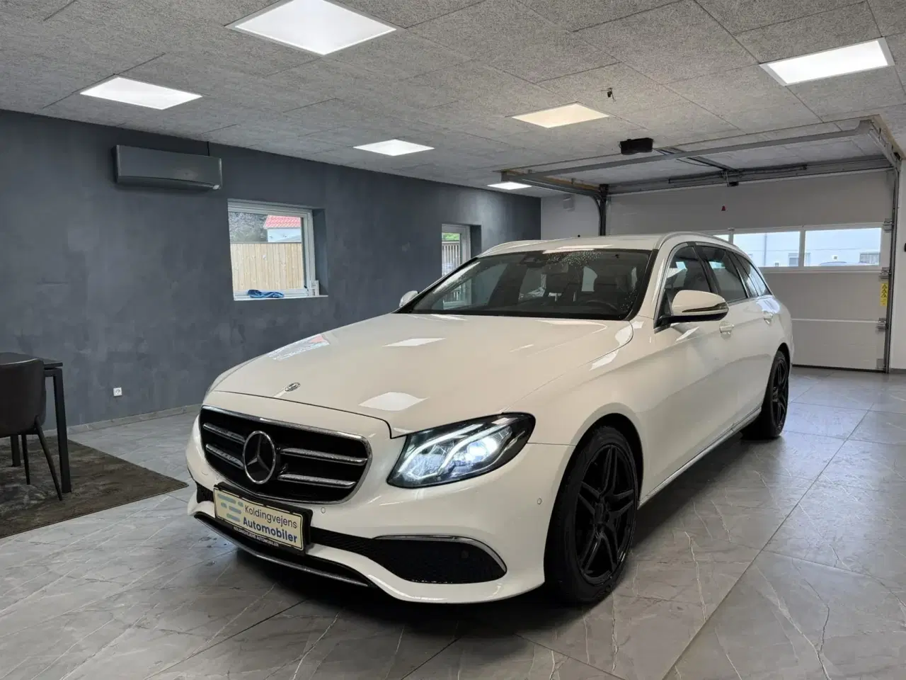 Billede 2 - Mercedes-Benz E220 d T 2,0 D Business 9G-Tronic 194HK Stc Aut.