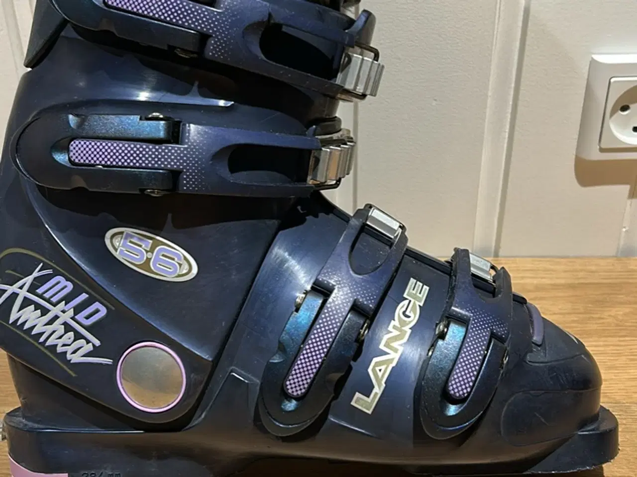 Billede 1 - Dame Skistøvler sælges sko-str. 38