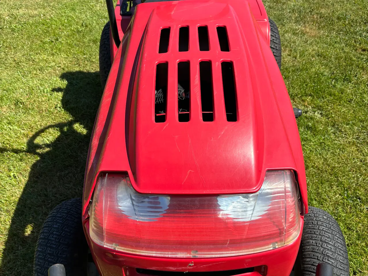 Billede 3 - MTD havetraktor 18 Hk Hydrostat.