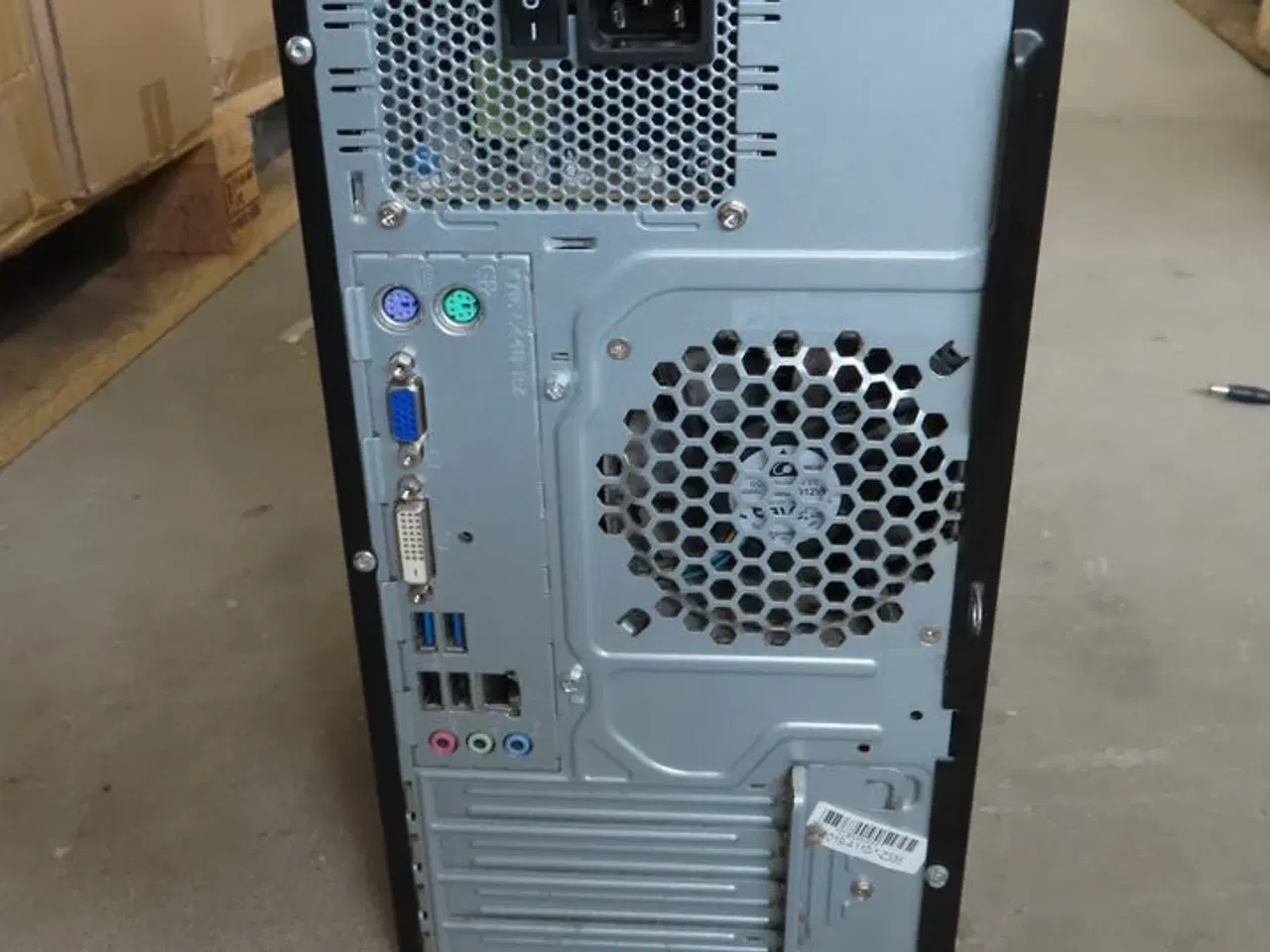 Billede 3 - Stationær computer FUJITSU P420 E85+