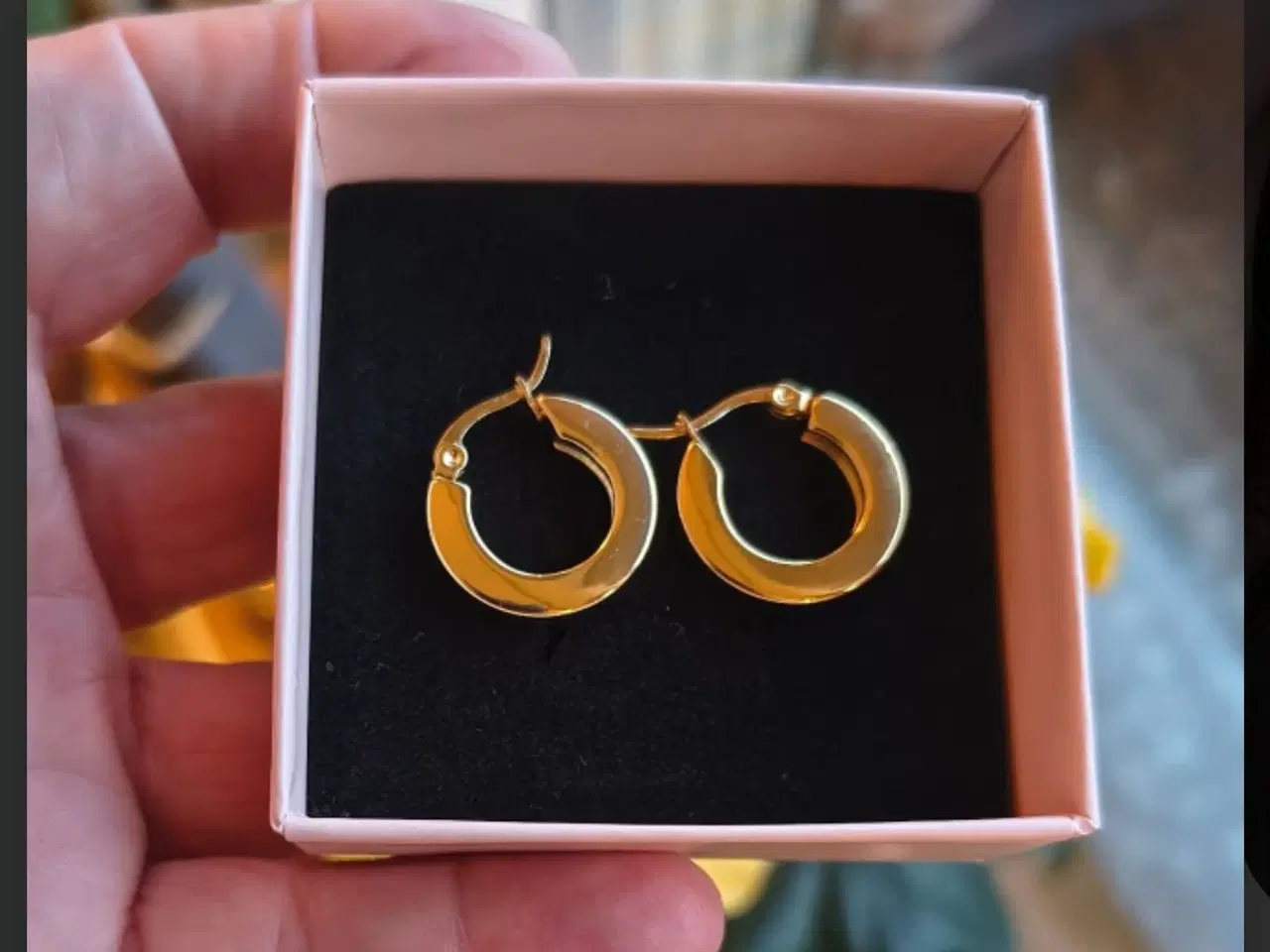 Billede 4 - Super flotte hoops øreringe ❤️