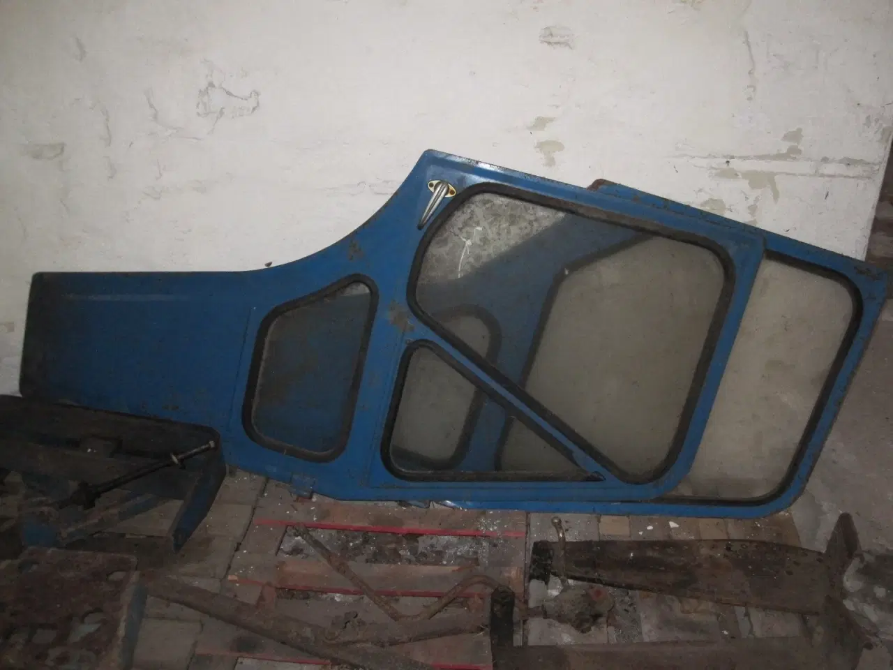 Billede 1 - 2 stk. døre til Ford hus