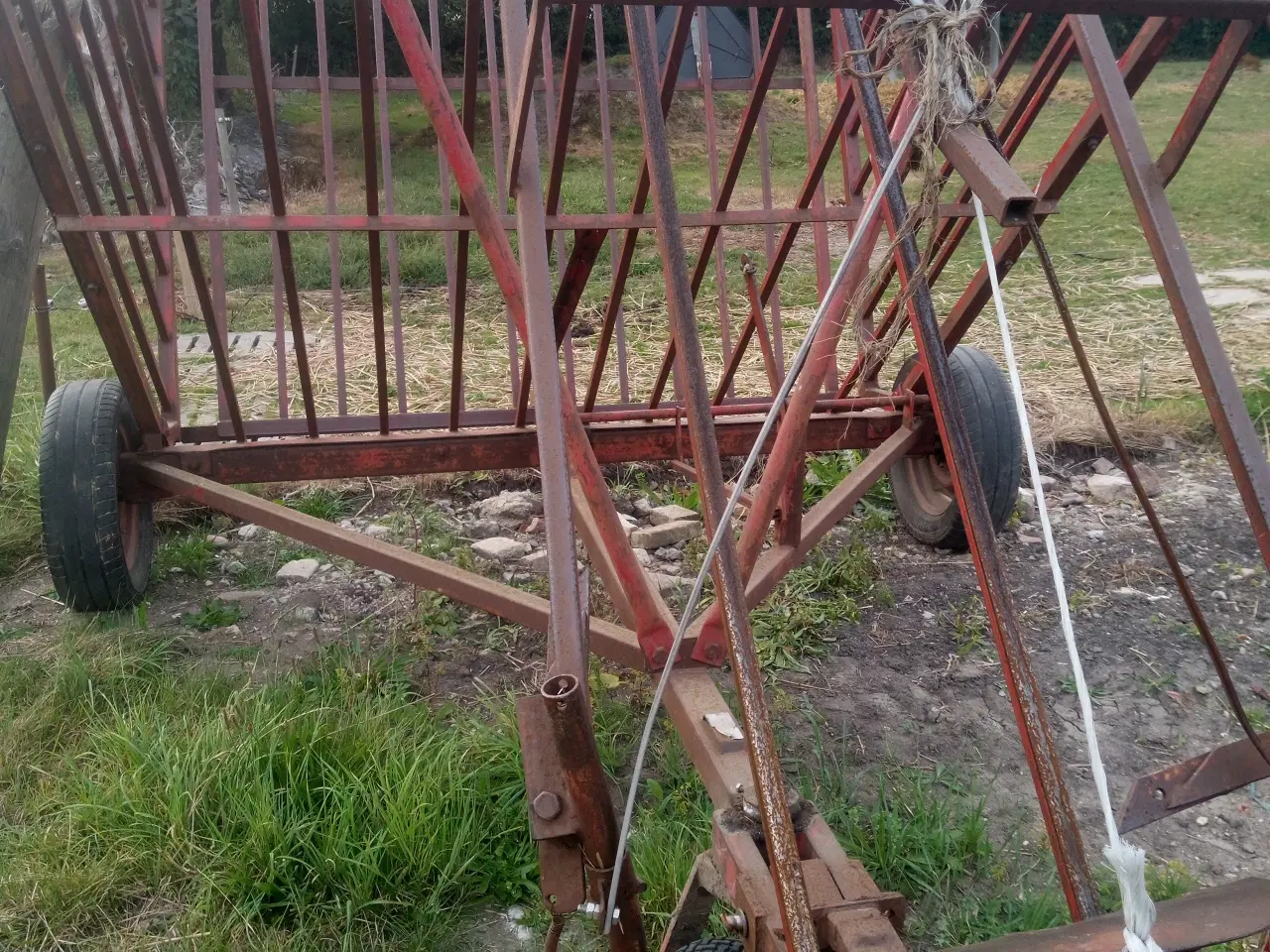 Billede 1 - Sønder omme ballevogn