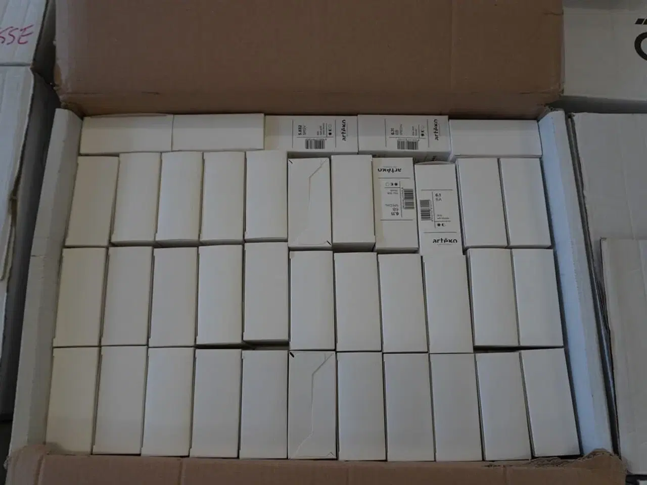 Billede 3 - Kasse med hårfarve, Artego BeautyFusion 100ml