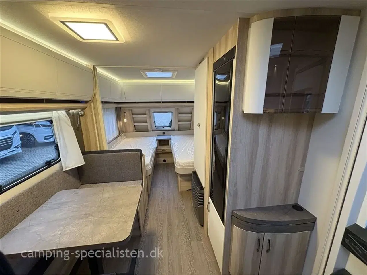 Billede 6 - 2026 - Hobby De Luxe 460 SL 2026 Hobby De Luxe 460 SL DK LINE - Kan ses nu hos Camping-Specialisten.dk