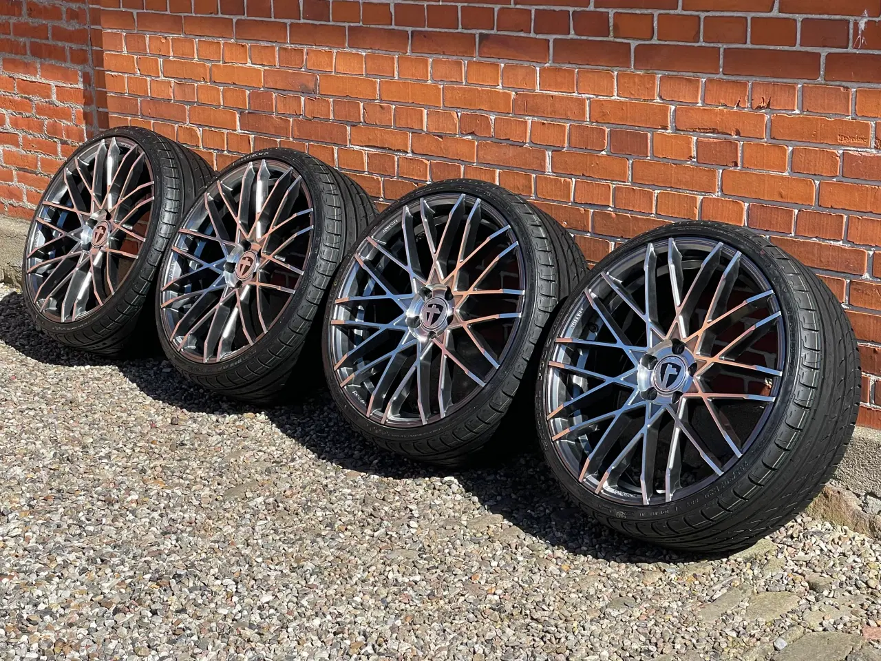 Billede 6 - Original Tomason alufælg 235/30-20" krydsmål 5x112