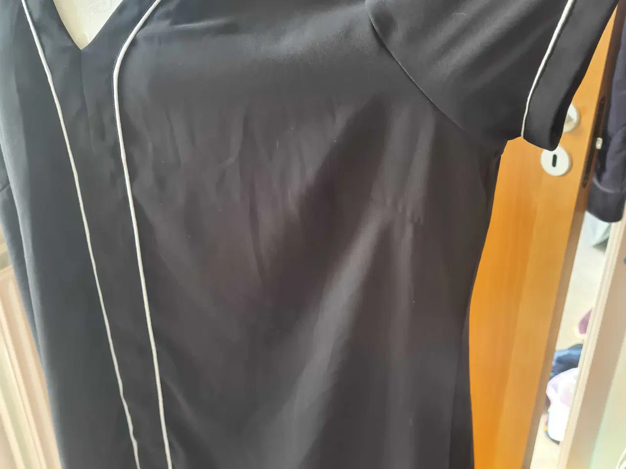 Billede 5 - Junarose kjole str 54 