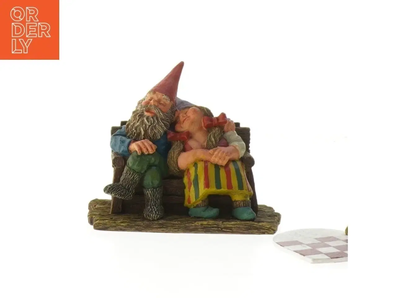 Billede 1 - Dekorativ figurpar af nisser fra gnomes (str. 11x9 cm)