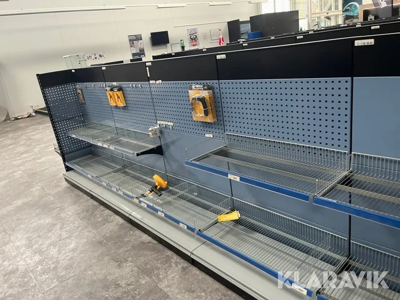 Billede 8 - Værksteds/butik inventar