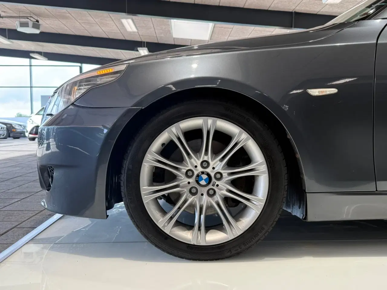 Billede 9 - BMW 530d 3,0 Steptr.