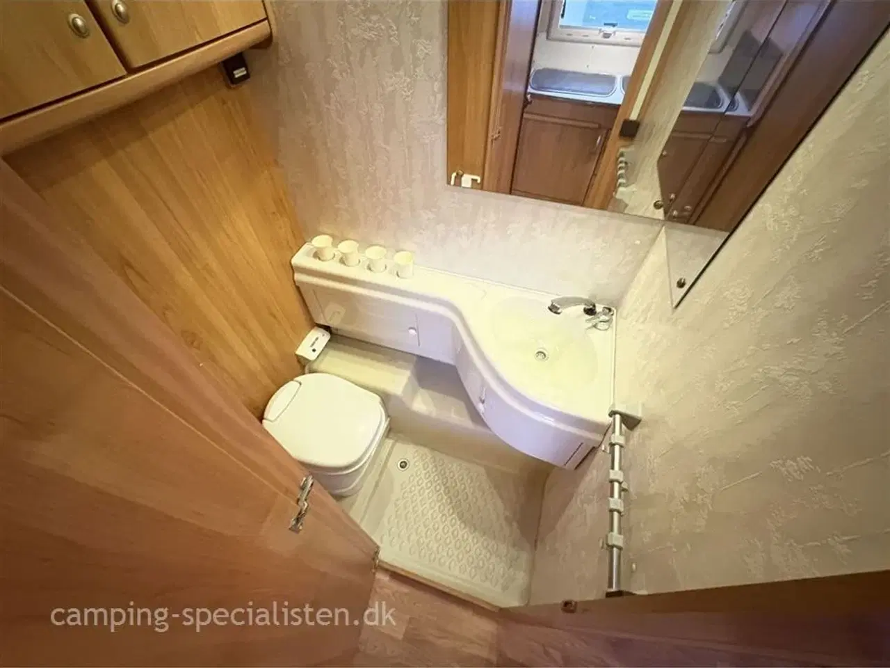 Billede 10 - 2004 - Polar CTH 520 Polar CHT 520 2004 - Se den nu hos Camping-Specialisten.dk